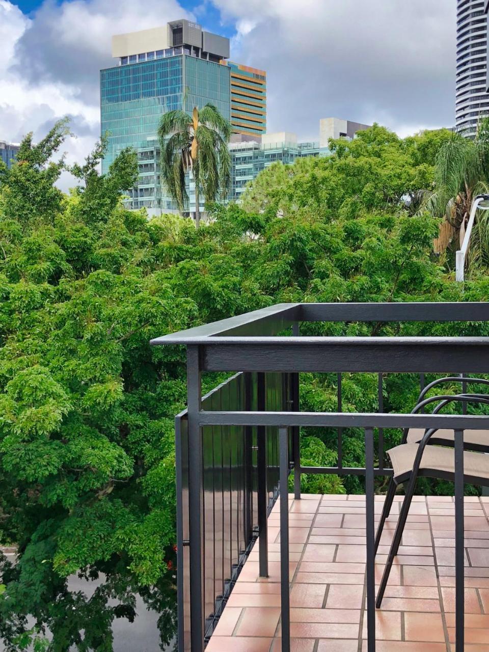 Soho Brisbane Hotel Exterior photo